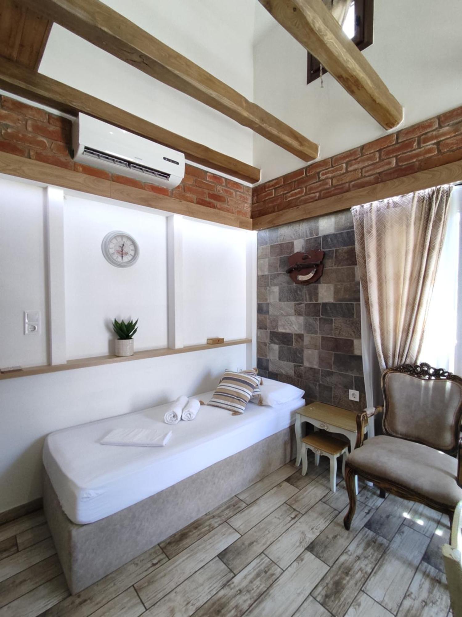 Green House Skiathos ภายนอก รูปภาพ