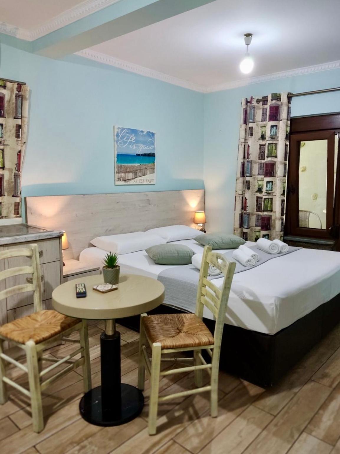 Green House Skiathos ภายนอก รูปภาพ