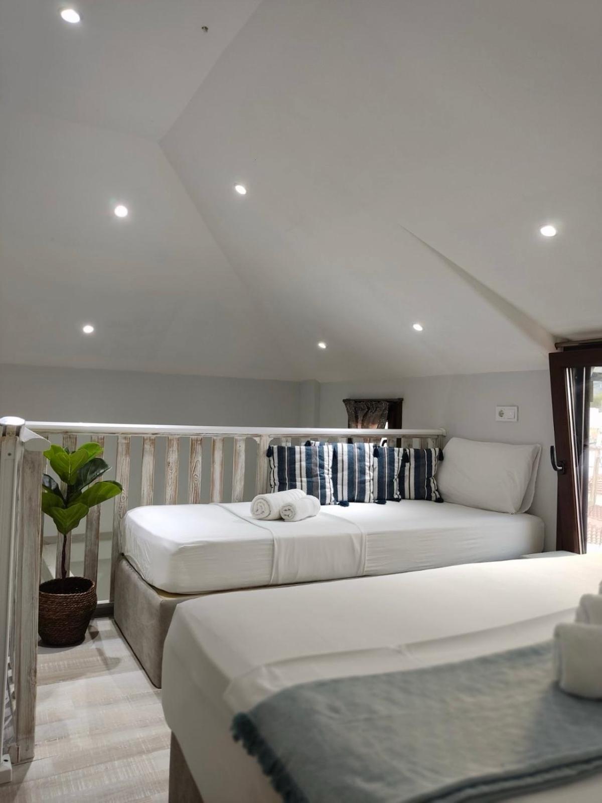 Green House Skiathos ภายนอก รูปภาพ